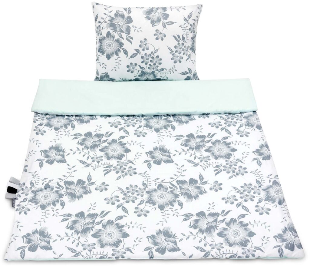 Baby bedding mint berry