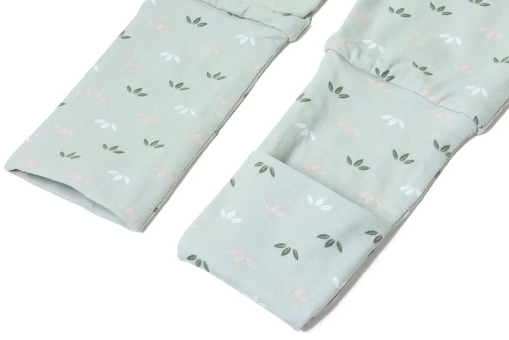 Double-sided sleeping bag with feet for kids 1-2 years old TOG 1.0 mintleaf